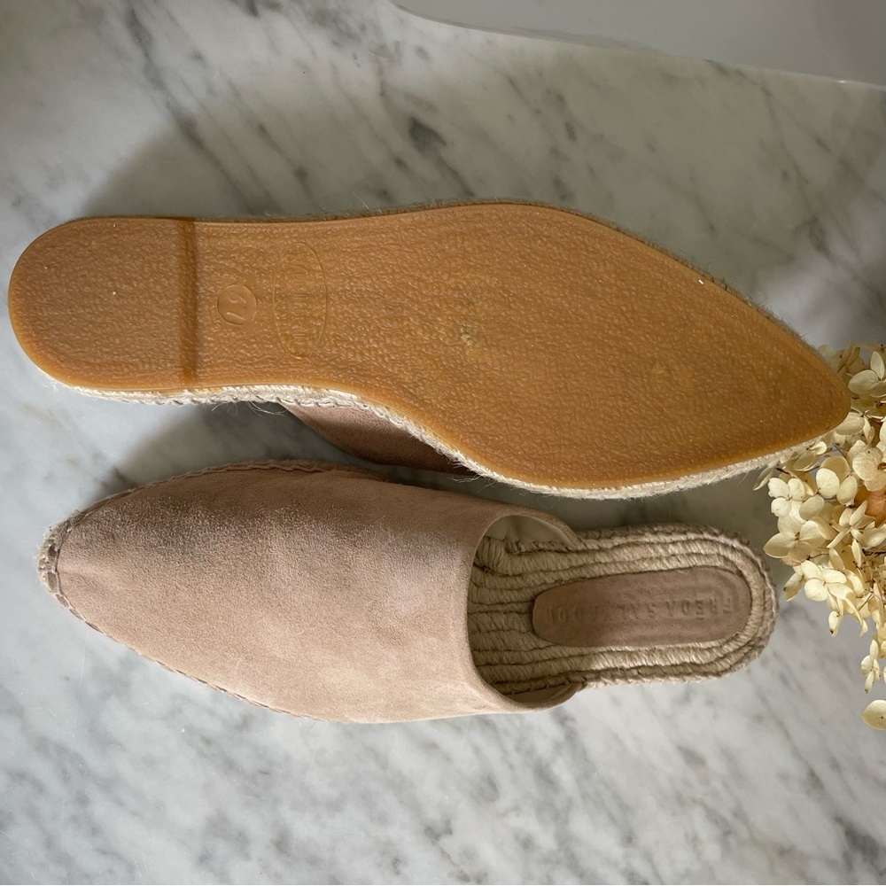 BNIB Freda Salvador ziggy espadrilles never worn